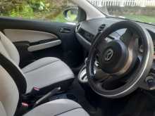 https://riyasewana.com/uploads/mazda-demeo-8221917135.jpg