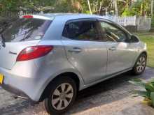 https://riyasewana.com/uploads/mazda-demeo-822191752.jpg