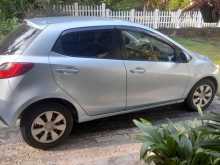 https://riyasewana.com/uploads/mazda-demeo-8221917616.jpg