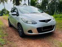 https://riyasewana.com/uploads/mazda-demio-1270702495.jpg