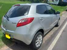 https://riyasewana.com/uploads/mazda-demio-2008-58033712884.jpg