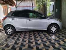 https://riyasewana.com/uploads/mazda-demio-20122009-221855354271.jpg