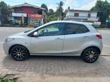Mazda Demio 2009 Car