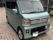Mazda Every Wagon 2018 Van