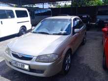 Mazda FAMILIA 323 S M 2000 Car