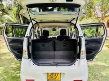 https://riyasewana.com/uploads/mazda-flair-1380816645.jpg