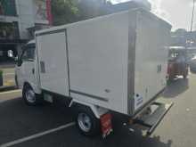 https://riyasewana.com/uploads/mazda-freezer-5-2006-617555912583.jpg
