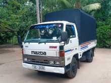 Mazda Isuzu 2000 Lorry