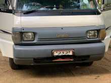 Mazda KB-5528M 1995 Van