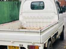 https://riyasewana.com/uploads/mazda-loti-2006-922562112833.jpg