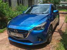 Mazda 2 Skyactiv 2015 Car