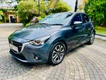 Mazda 2 Skyactive 2016 Car