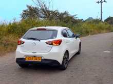https://riyasewana.com/uploads/mazda-mazda-2-883316966.jpg