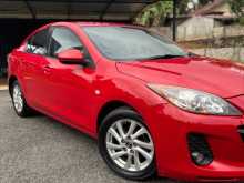 https://riyasewana.com/uploads/mazda-mazda-3-2013-209592712501.jpg
