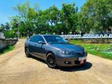 https://riyasewana.com/uploads/mazda-mazda-3-2111412122602.jpg