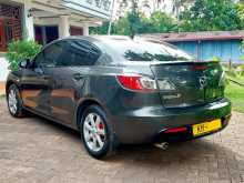 https://riyasewana.com/uploads/mazda-mazda-3-2984425213.jpg
