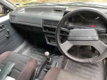 https://riyasewana.com/uploads/mazda-mazda-323-2518223924552.jpg