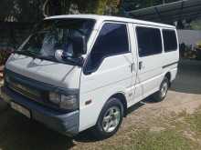Mazda Bongo 1998 Van