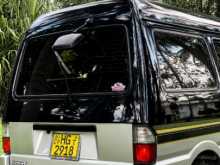 https://riyasewana.com/uploads/mazda-mazda-bongo-2000-2219192312832.jpg