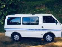 https://riyasewana.com/uploads/mazda-mazda-bongo-21125244033.jpg