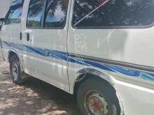 https://riyasewana.com/uploads/mazda-mazda-bongo-4190500497322.jpg