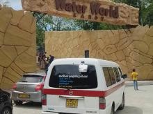 Mazda Brawny 2005 Van