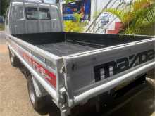 https://riyasewana.com/uploads/mazda-mazda-brawny-2000-417263812462.jpg