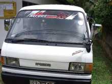 Mazda Brawny 1991 Van