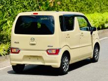 https://riyasewana.com/uploads/mazda-mazda-flair-2914052224491.jpg