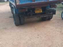 https://riyasewana.com/uploads/mazda-motor-lorry-1993-309405012732.jpg