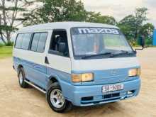 Mazda R2 1990 Van