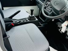 https://riyasewana.com/uploads/mazda-scrum-1913191510934.jpg