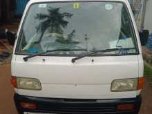 Mazda Scrum 1999 Van