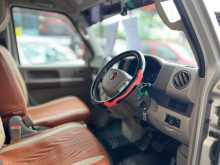 https://riyasewana.com/uploads/mazda-scrum-da64-3161350425.jpg