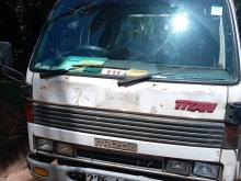 Mazda Titan 1992 Lorry