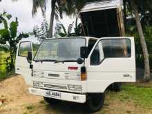Mazda Tipper 1994 Lorry