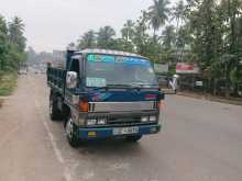 Mazda Titan 2001 Lorry