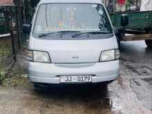 Mazda Vanette 2000 Van