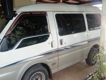 Mazda VanetteteVX 2002 Van