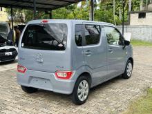 https://riyasewana.com/uploads/mazda-wagon-r-31421346016.jpg