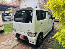 https://riyasewana.com/uploads/mazda-wagon-r-711494517994.jpg