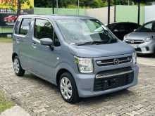 https://riyasewana.com/uploads/mazda-wagonr-fx-31420544312.jpg