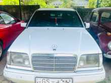 Mercedes-Benz W124 E 250 1998 Car