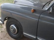 Mercedes-Benz 180 1980 Car