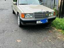 Mercedes-Benz 190 D 1985 Car