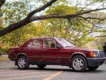 Mercedes-Benz 190 D 1985 Car