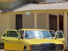 Mercedes-Benz 200 D 1978 Car