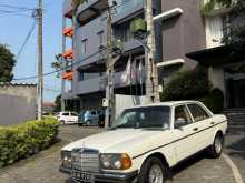 https://riyasewana.com/uploads/mercedes-benz-200-d-30233722753.jpg