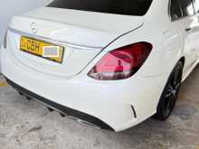 https://riyasewana.com/uploads/mercedes-benz-amg-premium-2018-114291112543.jpg