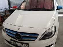 Mercedes-Benz B 240 2016 SUV